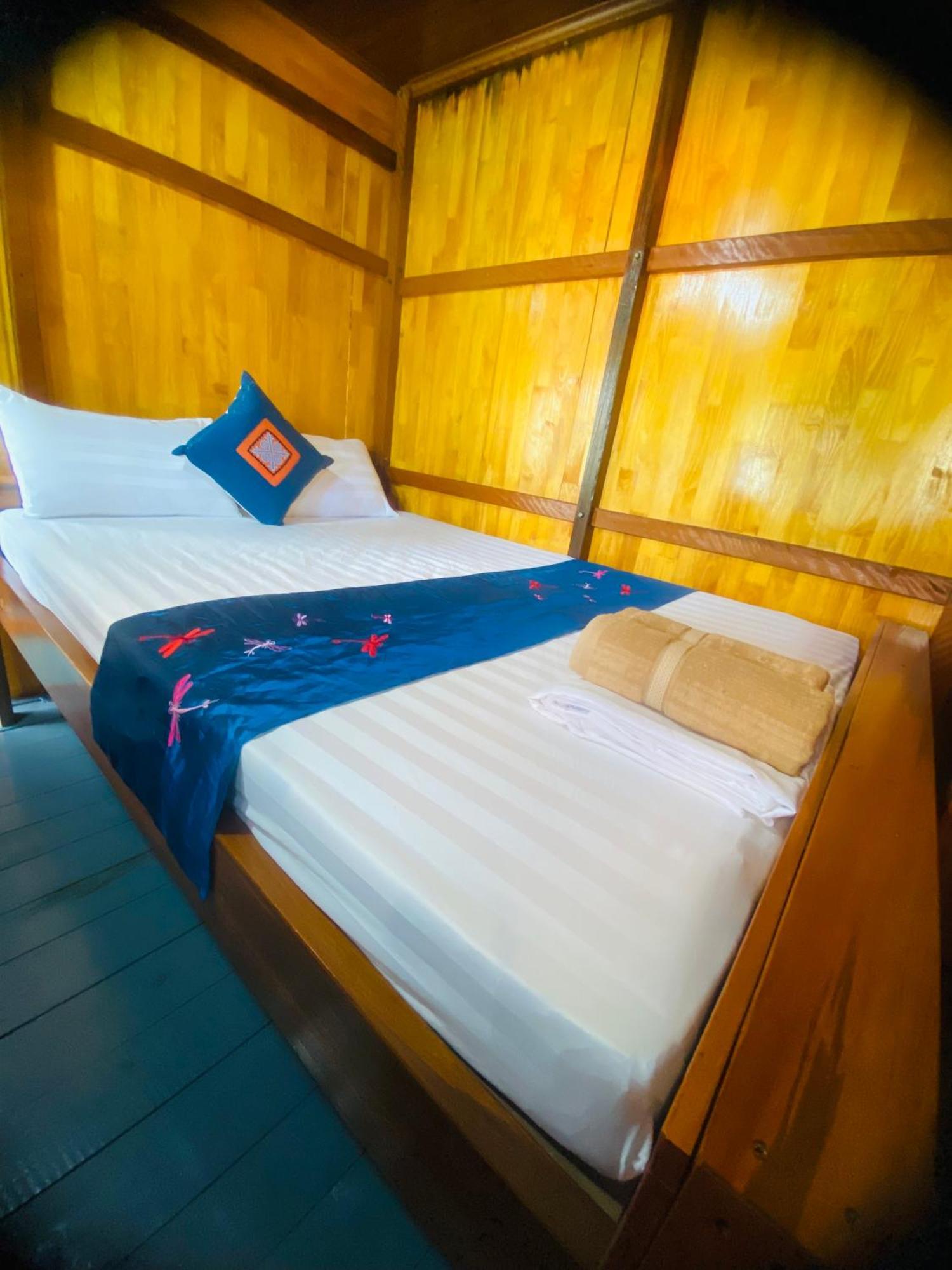Eco Floating Farm Stay Cai Beo Chan Chau Exterior photo